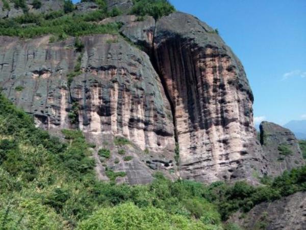 湖南岳阳玻璃桥景区石牛寨