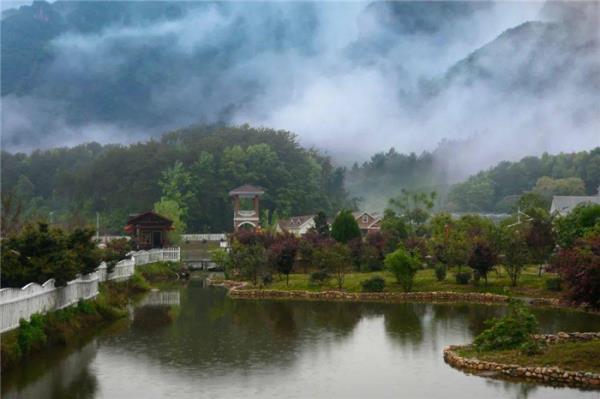 黄冈燕儿谷景区