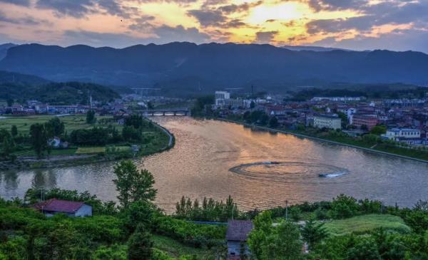 回龙湾风景区