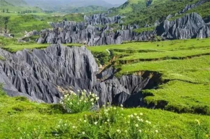 甘孜墨石公园景区