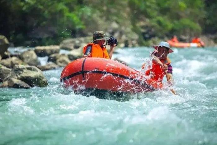 浙江安吉荷花山漂流攻略 附门票价格及地址