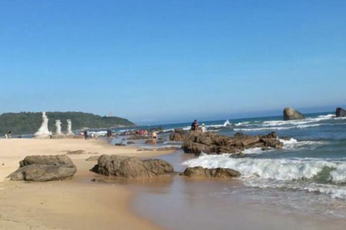 日月湾在海南什么地方 日月湾在海南什么地方