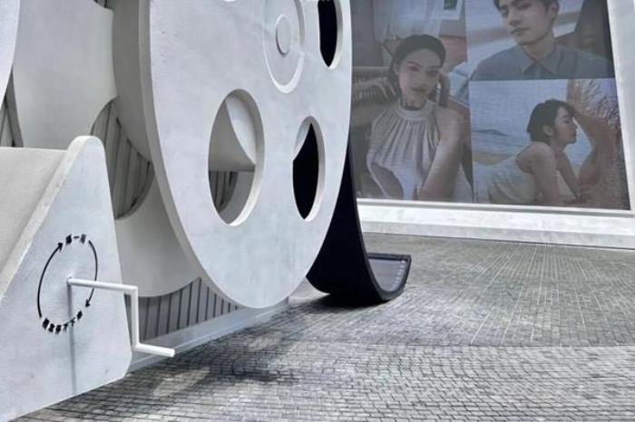 武汉天地海浪屏(巨型画框、巨型放映机)打卡攻略 附具体位置等信息 武汉天地海浪屏(巨型画框、巨型放映机)打卡攻略 附具体位置等信息