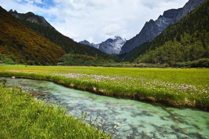 甘孜州五日自驾游攻略 路线推荐 甘孜州五日自驾游攻略 路线推荐