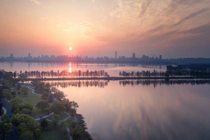 东湖绿道地图及路线入口图(高清) 东湖绿道地图及路线入口图(高清)