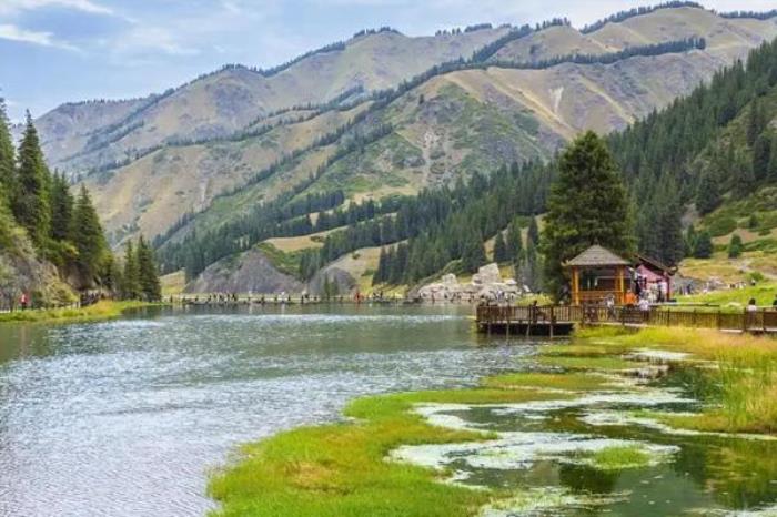 乌鲁木齐县旅游景点有哪些 乌鲁木齐县旅游景点有哪些