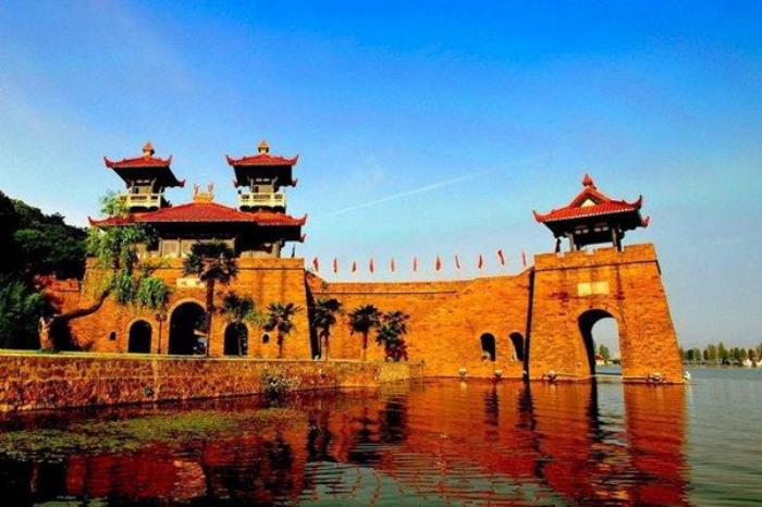 武汉东湖磨山景区游玩攻略 附游览路线和好玩项目 武汉东湖磨山景区游玩攻略 附游览路线和好玩项目