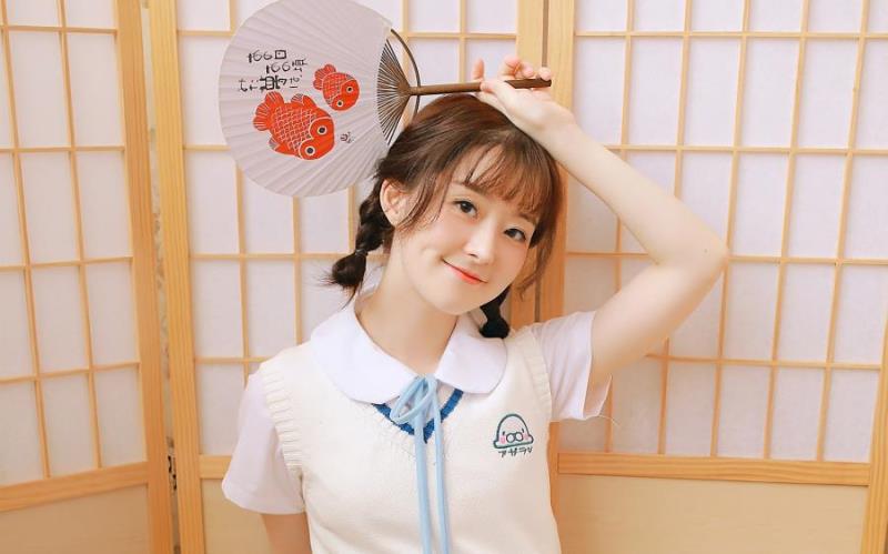 林芝旅行网红代霞霜