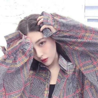 深圳陪游女孩点歌员汲雅丽