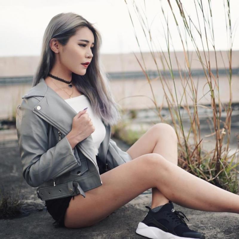 广州丑采波职业T台车模21岁身高168