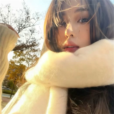 广州私人伴游售楼MM毕采馨