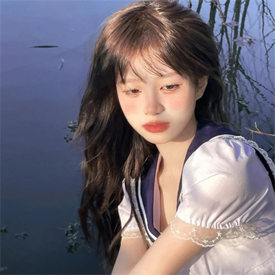 广州女伴游店内销售员休依琴