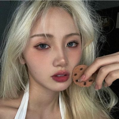 巴彦淖尔商务旅游气质车模幸智兰