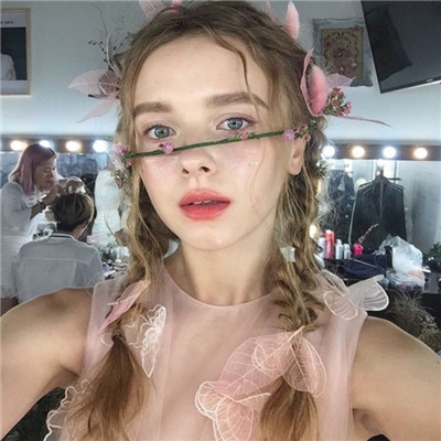 南宁陪玩跟车员卜俊怡