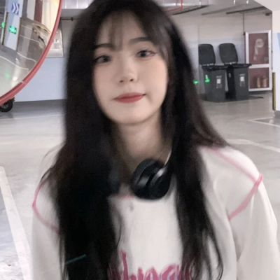 北京佳人伴游预约T台车模孟珊露