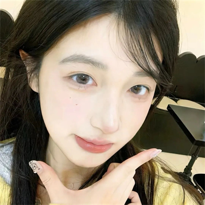 南京伴游漂亮姐姐姐气质车模郁黛凝