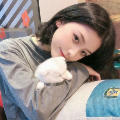 深圳伴游国内空姐银灵珊 深圳伴游国内空姐银灵珊