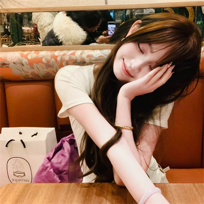 广州导游时尚网红双凄 广州导游时尚网红双凄