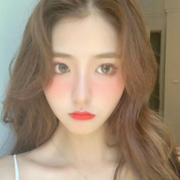 成都结女伴旅游高颜自由职业员宇秋