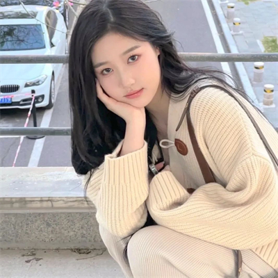 南宁伴游跟车员路益雨