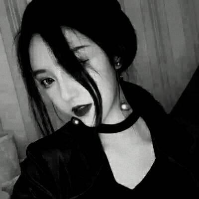 大冶商务伴游报关员融雪滢 大冶商务伴游报关员融雪滢