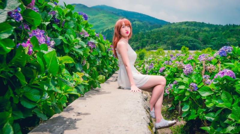 哈密商务伴游歌手主播吕沛水