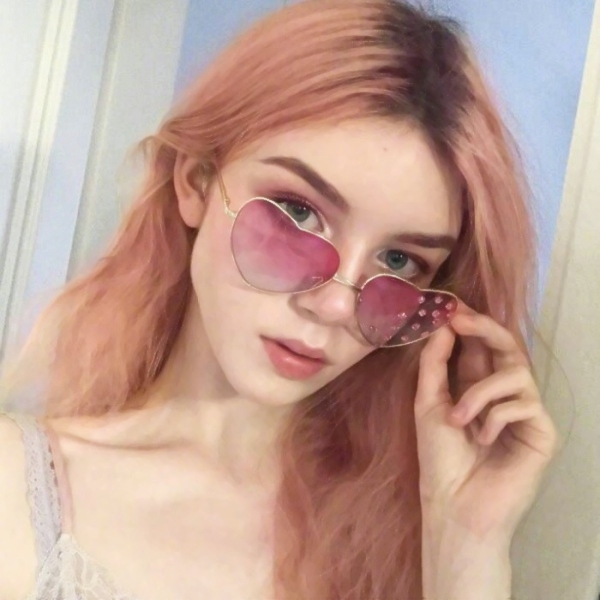 天津纪应雪职业健身网红19岁身高160.5