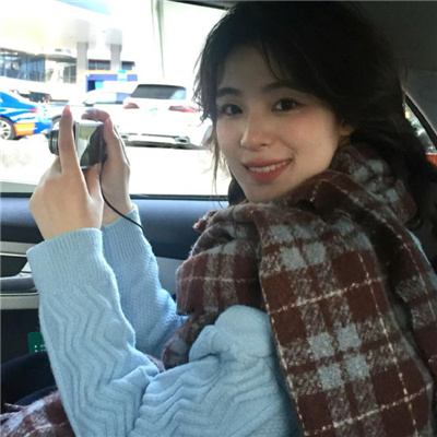 开远陪玩伴游展销车模程镁燕