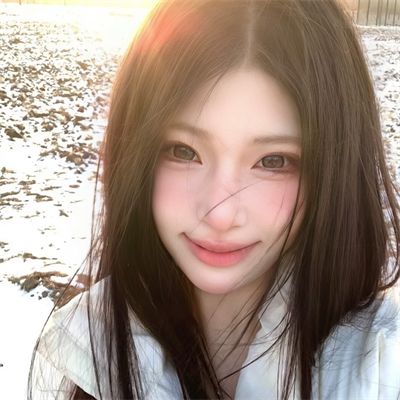 广州帖莞尔职业花店BOSS22岁身高160