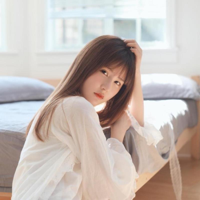 深圳卷舟玲职业试穿员18岁身高160.5