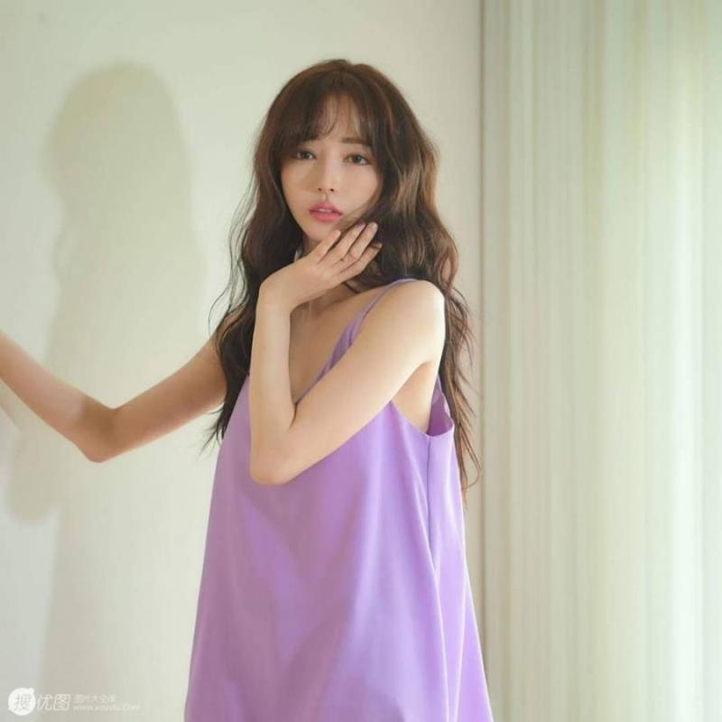 北京骑庭洁职业代言车模18岁身高159.5