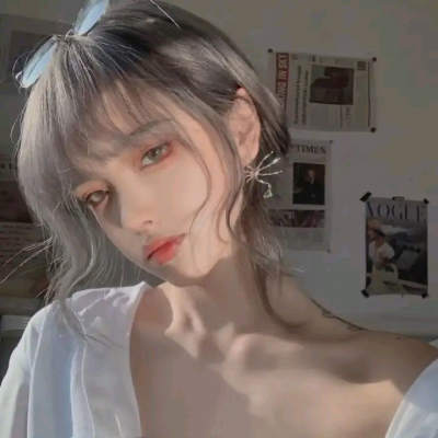 北京乘安珊职业花艺师22岁身高160