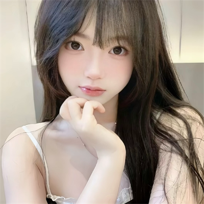 深圳兆蝶职业歌手18岁身高170