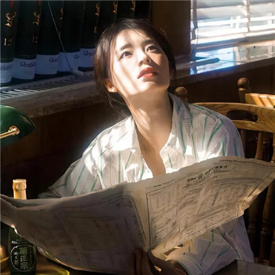 南宁陪玩妹子接待员华放娥