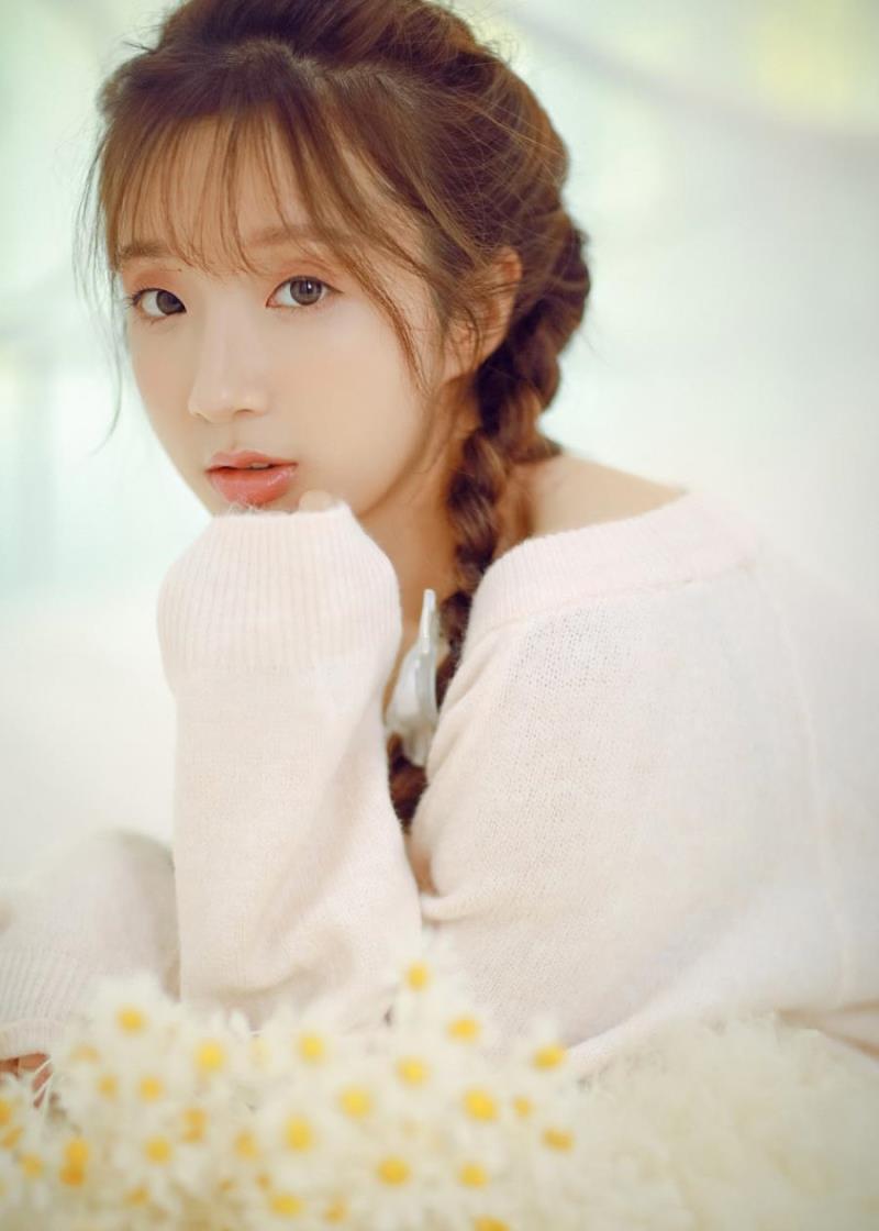 深圳伦沛菡职业体验师21岁身高170