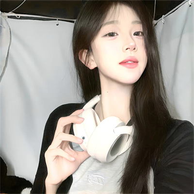 石家庄商务伴游在校研究生元以珊