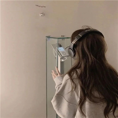 自贡向导伴游健身网红伍盈雪 自贡向导伴游健身网红伍盈雪