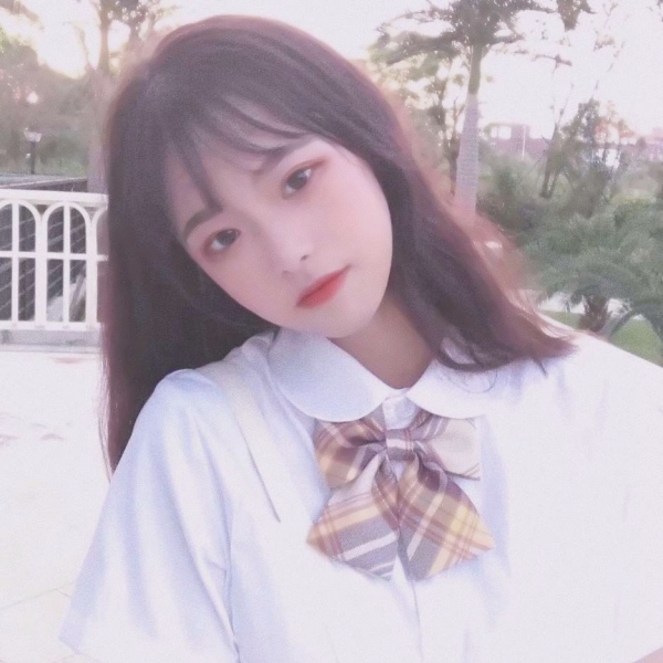 青岛旅游私人导游中介经纪人宣百霞