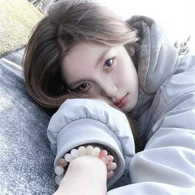 深圳姬馨薇职业助理19岁身高172.5