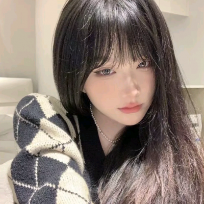 上海琦倩协职业音乐老师23岁身高171