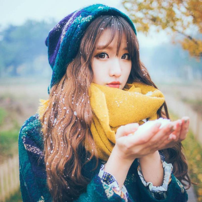 上海藩书文职业代言车模20岁身高160