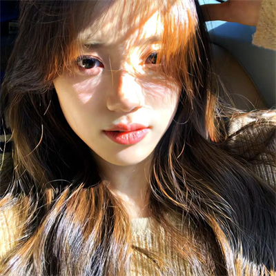 深圳石茹纭职业商网红22岁身高162