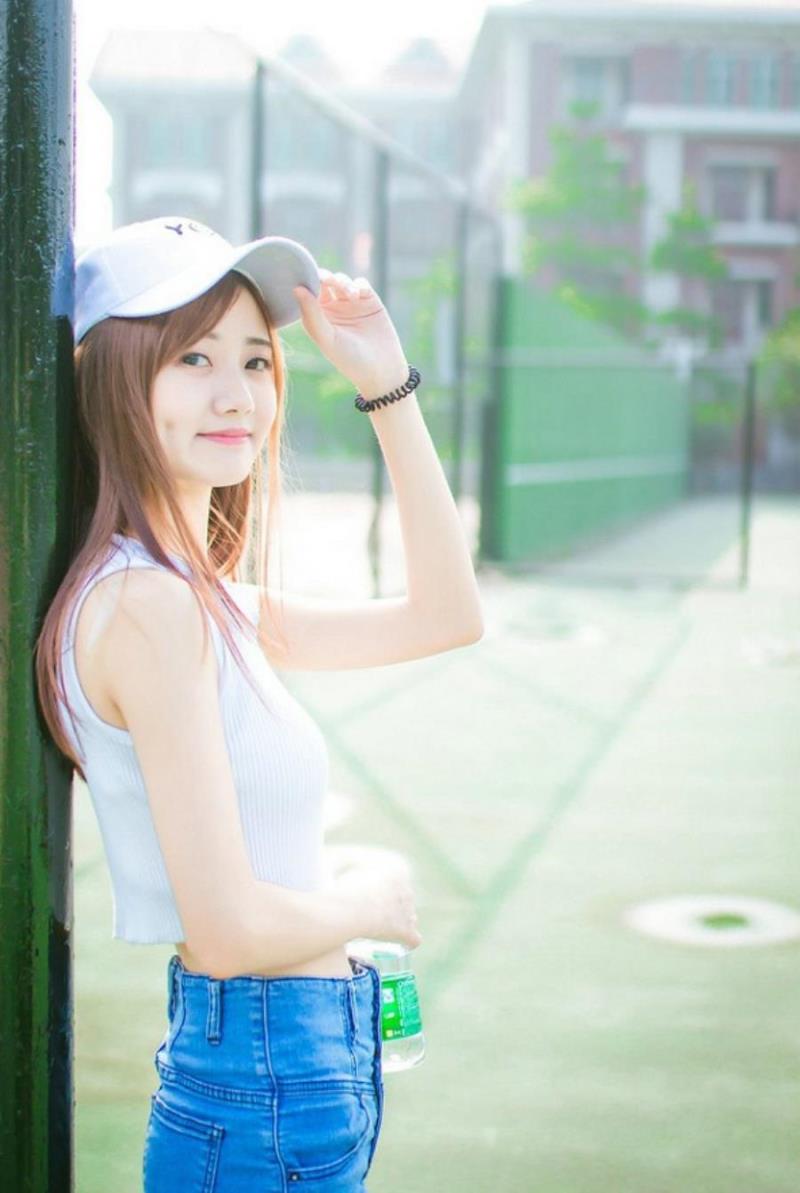 太原濯艺蔓职业装订员19岁身高162.5