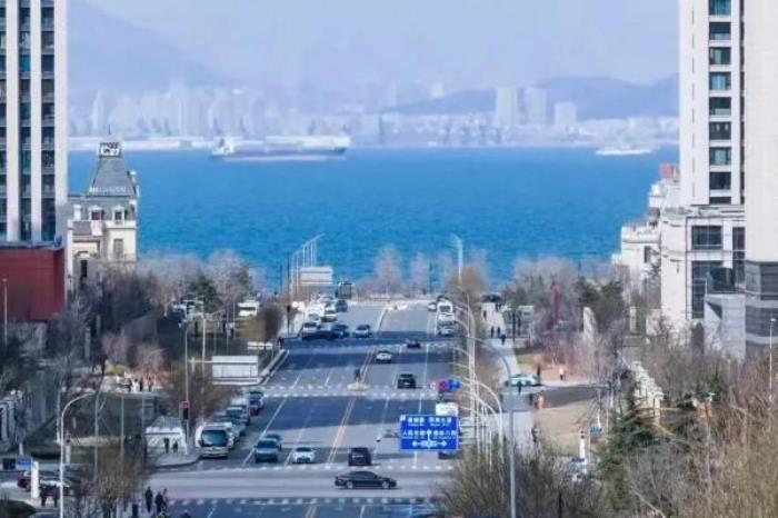 大连港东五街大船几点经过 大连港东五街大船几点经过