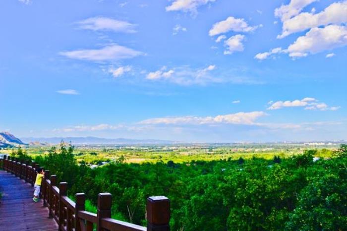 北京春季有哪些爬山的好地方推荐 北京春季有哪些爬山的好地方推荐