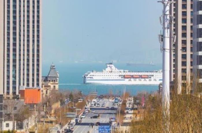 大连港东五街大船几点经过 大连港东五街大船几点经过