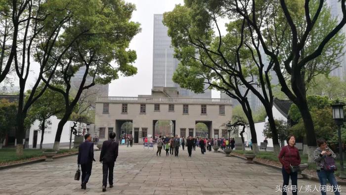 私人导游找了我，一人30元，第三天去！