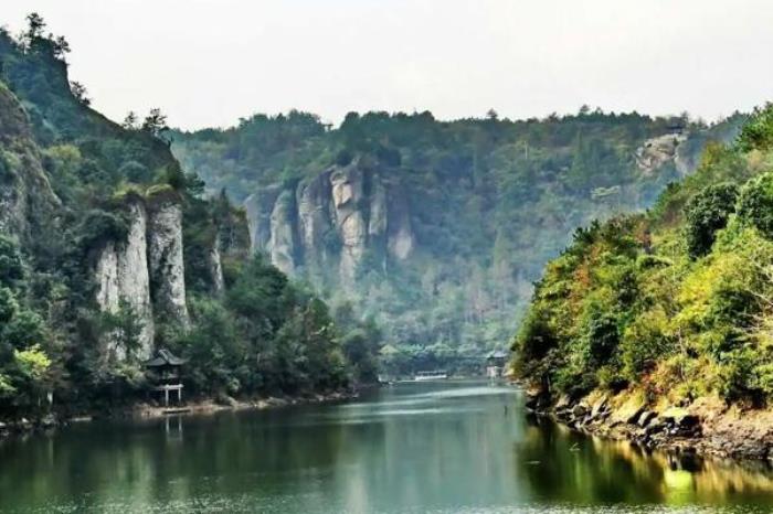 天烛仙境景区在哪里 天烛仙境景区在哪里