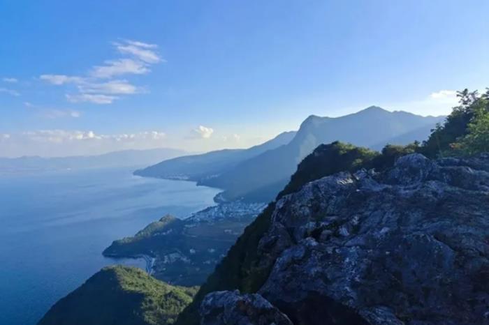 抚仙湖周边有哪些登高的地方推荐 抚仙湖周边有哪些登高的地方推荐