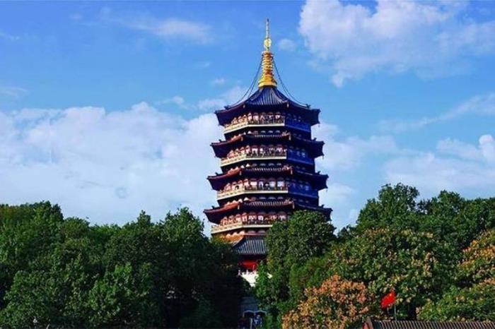 雷峰塔可以上去吗 雷峰塔怎么上去 雷峰塔可以上去吗 雷峰塔怎么上去